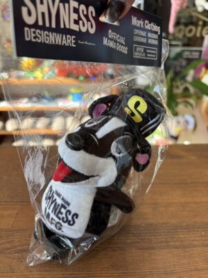 SHYNESS SKUNKID プラッシュ